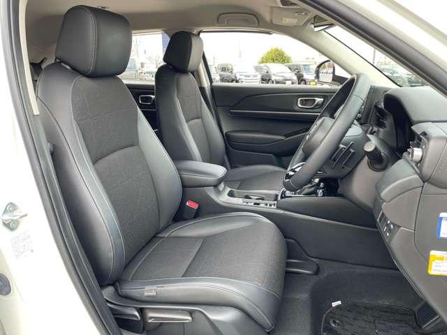 ヴェゼル ｅ：ＨＥＶ　Ｚ　禁煙車／ホンダセンシング／９インチＳＤナビ／バックカメラ／ＢＴオーディオ／ＬＥＤライト／スマートキー／パワーバックドア／コーナーセンサー／シート＆ステアヒーター／ヒルディセントコントロール（32枚目）