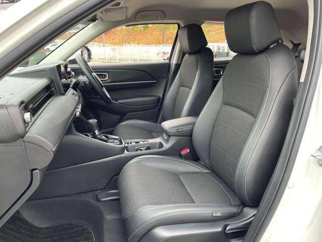 ヴェゼル ｅ：ＨＥＶ　Ｚ　禁煙車／ホンダセンシング／９インチＳＤナビ／バックカメラ／ＢＴオーディオ／ＬＥＤライト／スマートキー／パワーバックドア／コーナーセンサー／シート＆ステアヒーター／ヒルディセントコントロール（33枚目）