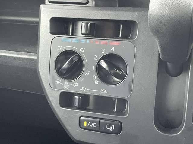 �u�}�j���A���G�A�R���v�@�S�i�K�̕��ʒ������\�ł���