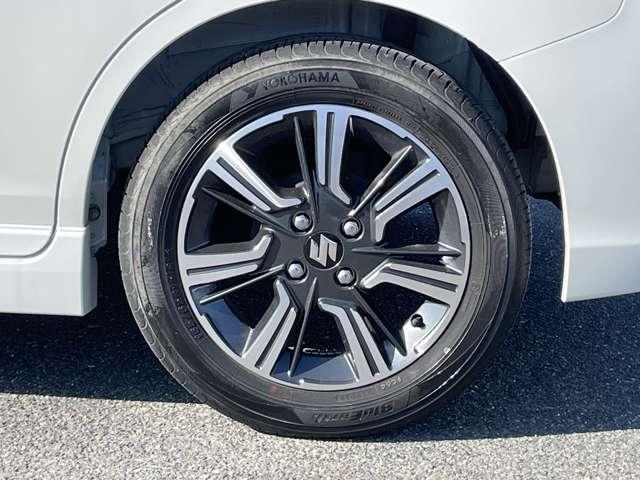 �u�����A���~�z�C�[���v�@�����P�T�C���`�A���~�z�C�[���I�e���[�J�[�ЊO�z�C�[����X�^�b�h���X�^�C���̔̔�������܂���