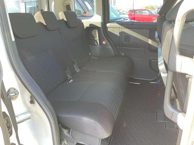 ルーミー カスタムＧ－Ｔ　スマートアシスト／両側パワースライドドア／ディスプレイオーディオ／バックカメラ／ＢＴオーディオ／前席シートヒーター／ＬＥＤヘッドライト／コーナーセンサー／スマートキー／レーダークルコン／純正アルミ（29枚目）