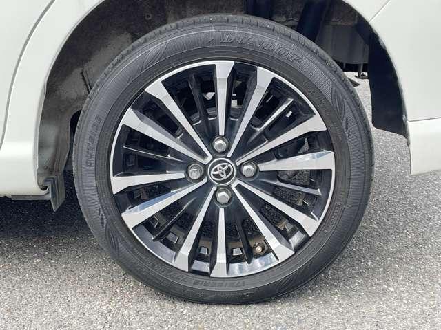 ルーミー カスタムＧ－Ｔ　スマートアシスト／両側パワースライドドア／ディスプレイオーディオ／バックカメラ／ＢＴオーディオ／前席シートヒーター／ＬＥＤヘッドライト／コーナーセンサー／スマートキー／レーダークルコン／純正アルミ（33枚目）