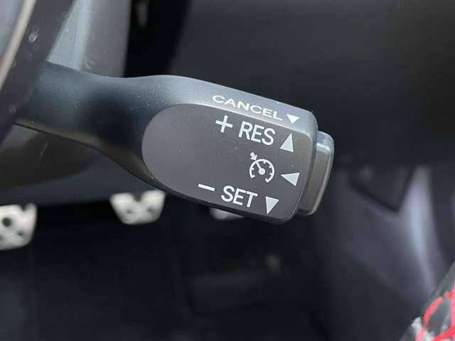 �u�N���[�Y�R���g���[���v�@�A�N�Z���𓥂܂Ȃ��Ă��ݒ肵�����x�Ŏ����I�ɑ��s����̂Ńh���C�o�[�̕��S���y�����܂���