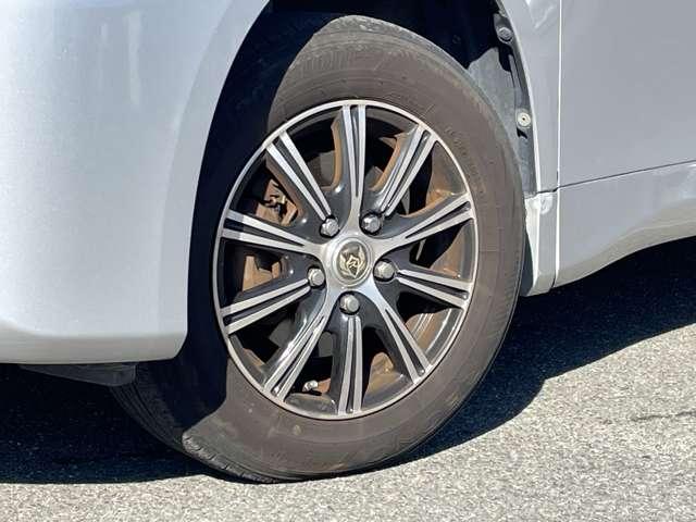 �u�ЊO�A���~�z�C�[���v�@���̃N���}�Ƃ͈�����������o���Ă��܂��B�J�[�`�X�ł͑��̃z�C�[���̔̔��A��t���ł��܂��̂ŁA���C�y�ɂ��\���t������������