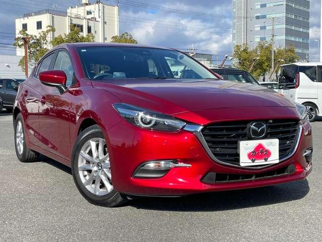 �J�[�`�X�̎ԗ��́A�S�ԂɎԗ���ԕ]�����𖾎����A�C�����̗L���A�ԗ��_���A���A���݁A���h���A�^�C���̍a�A�O���p�[�c�i�p�l���j�����̗L���Ȃǂ�\�L���A�������̂��钆�ÎԔ̔��𑣐i���Ă��܂��B