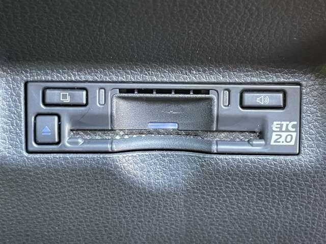 シエンタ Ｚ　ワンオーナー／セーフティセンス／パノラミックビューモニター／ディスプレイオーディオ＆ナビ／両側パワースライドドア／スマートキー／ＬＥＤヘッドライト／パーキングサポートブレーキ（12枚目）