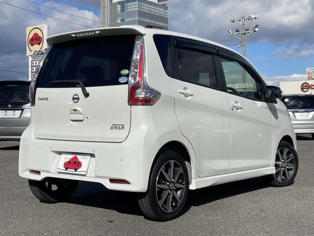デイズ ハイウェイスター　Ｇターボ　ワンオーナー／エマージェンシーブレーキ／アラウンドビューモニター／クルーズコントロール／インテリジェントキー／アイドリングストップ／ＥＴＣ／ＨＩＤヘッドライト（4枚目）