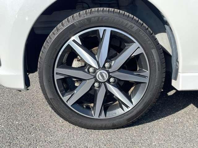 デイズ ハイウェイスター　Ｇターボ　ワンオーナー／エマージェンシーブレーキ／アラウンドビューモニター／クルーズコントロール／インテリジェントキー／アイドリングストップ／ＥＴＣ／ＨＩＤヘッドライト（27枚目）