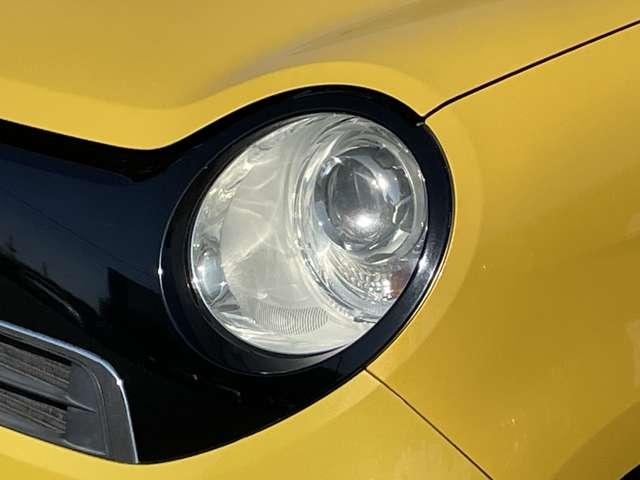 �u�g�h�c�w�b�h���C�g�v�@�]������Ԃ̃w�b�h���C�g�Ɏg���Ă����u�n���Q���w�b�h���C�g�v�Ɣ�ׂāA���{���̖��邳��������܂�����d�͂��Ⴂ���ߔ��M�����Ȃ��������ƌ����Ă��܂���