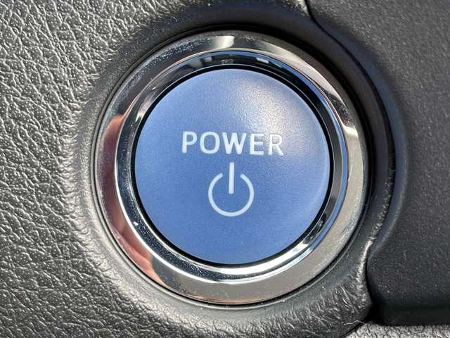 オーリス ハイブリッド　ブリックレーン　トヨタセーフティセンスＣ・純正９インチＳＤナビ・フルセグＴＶ・ＢＴオーディオ・ＤＶＤ再生・バックカメラ・スマートエントリー＆スタートシステム・ＬＥＤヘッドライト・ハーフレザーシート（8枚目）