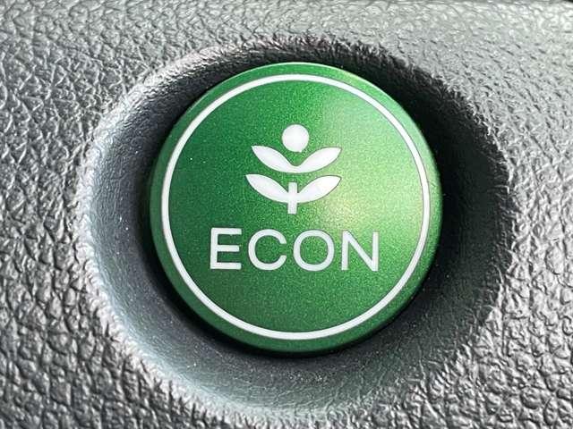 Ｎ－ＢＯＸカスタム Ｇ　ＳＳパッケージ　ギャザーズＳＤナビ／フルセグＴＶ／ＢＴオーディオ／ＤＶＤ再生／バックカメラ／スマートキー／両側パワースライドドア／ＨＩＤヘッドライト／ＬＥＤフォグ／純正１４インチアルミ／純正エアロ（13枚目）