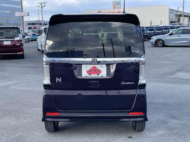 Ｎ－ＢＯＸカスタム Ｇ　ＳＳパッケージ　ギャザーズＳＤナビ／フルセグＴＶ／ＢＴオーディオ／ＤＶＤ再生／バックカメラ／スマートキー／両側パワースライドドア／ＨＩＤヘッドライト／ＬＥＤフォグ／純正１４インチアルミ／純正エアロ（31枚目）