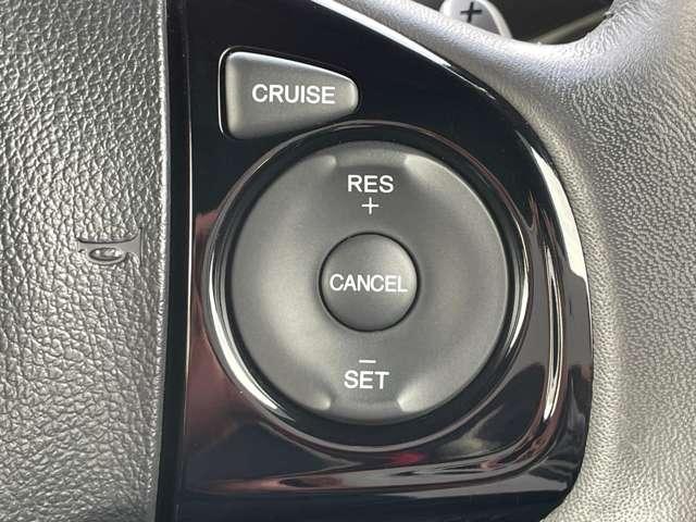 �u�N���[�Y�R���g���[���v�@�A�N�Z���𓥂܂Ȃ��Ă��ݒ肵�����x�Ŏ����I�ɑ��s����̂Ńh���C�o�[�̕��S���y�����܂���