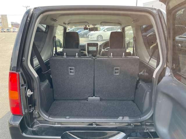 ジムニー ６６０ランドベンチャー　４ＷＤ　４名　前席シートヒーター／フルセグ対応メモリーナビ／純正アルミホイール１６インチ／ＥＴＣ／ＢＴオーディオ／ＤＶＤ再生／人工皮革コンビシート（22枚目）