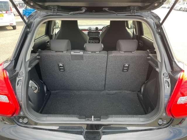 �u�g�����N�X�y�[�X�v�@�J�������傫���̂ő傫�ȉו����e�Ղɐςݍ��߂܂���