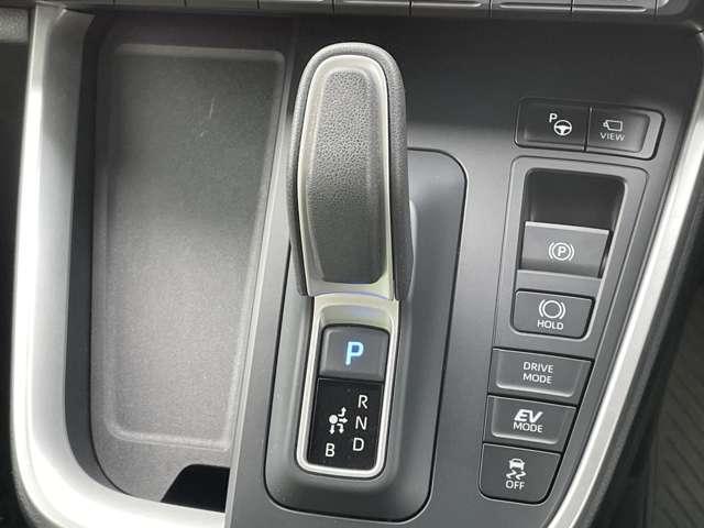 ヴォクシー 1.8ハイブリッドS-Z 7名 ワンオーナー/禁煙車/トヨタセーフティーセンス&チームメイト/プロアクティブドライビングサポート/パノラミックビューモニター/クリアランスソナー/両側電動スライドドア/シートヒーター/ハンドルヒーター(31枚目)