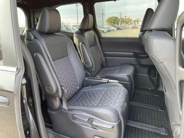 ヴォクシー 1.8ハイブリッドS-Z 7名 ワンオーナー/禁煙車/トヨタセーフティーセンス&チームメイト/プロアクティブドライビングサポート/パノラミックビューモニター/クリアランスソナー/両側電動スライドドア/シートヒーター/ハンドルヒーター(41枚目)