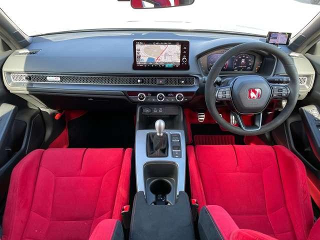 �����͐ԐF����Ƃ��Ă���A�������������͋C�����o���Ă��܂��I