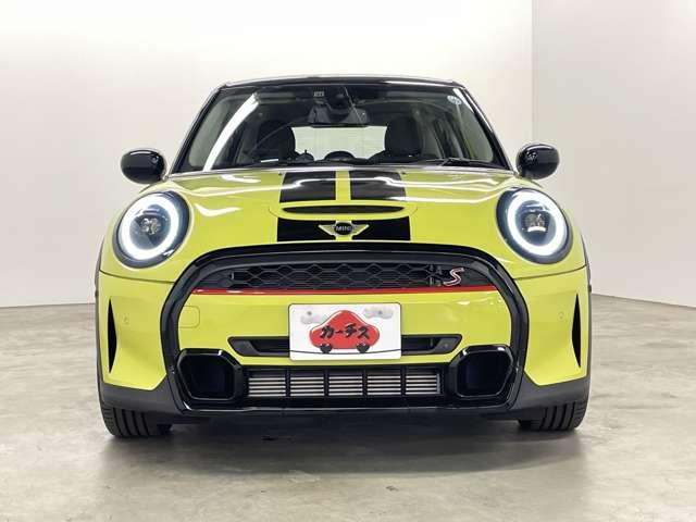 ＭＩＮＩ クーパーＳ　インテリジェントセーフティ／オートスタートストップ／ブラックルーフ／ＢＬＵＥＴＯＯＴＨ／バックカメラ／ＬＥＤヘッドランプ／純正１７インチＡＷ／障害物センサー／シートヒーター／ＥＴＣ２．０／パワステ／（22枚目）