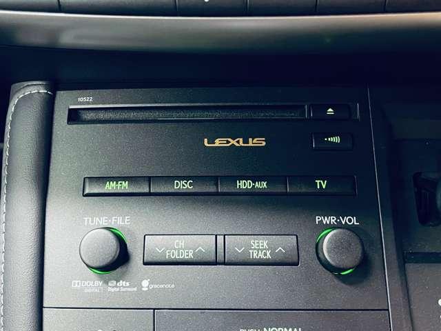 ＣＴ ＣＴ２００ｈ　Ｆスポーツ　５名　クルーズコントロール！純正ＨＤＤナビ！バックモニター！フルセグＴＶ！パワーシート！ＥＴＣ車載器！シートヒーター！障害物センサー！横滑り防止装置！本革シート！純正１７インチＡＷ！ＬＸ－ＭＯＤＥマフラー！（8枚目）