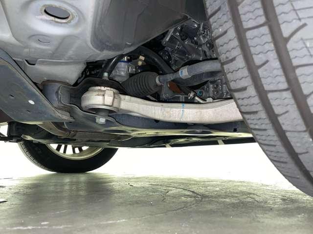 エルグランド ２．５　２５０ハイウェイスターＳ　アーバンクロム　７名　クルーズコントロール！後席モニター！両側パワースライドドア！全方位モニター！ＨＤＤナビ！Ｂｌｕｅｔｏｏｔｈ！フルセグＴＶ！ＥＴＣ！スマートキー！横滑り防止装置！純正１８インチＡＷ！ＬＥＤヘッドライト！（29枚目）