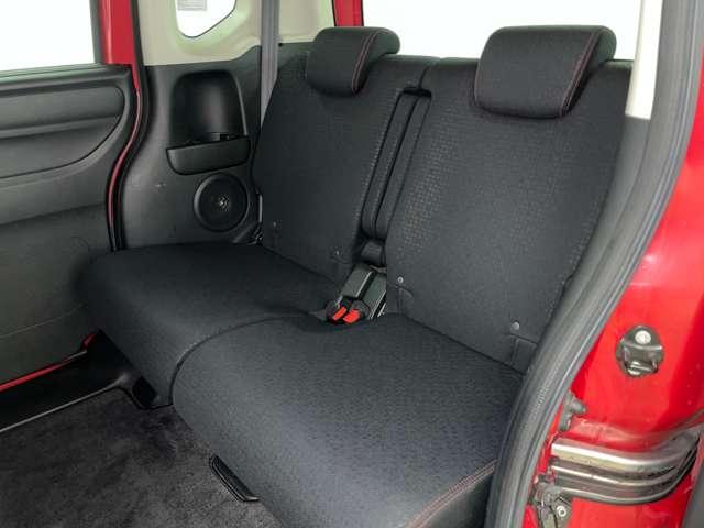 Ｎ－ＢＯＸカスタム ２トーンカラースタイル　Ｇ・Ｌパッケージ　禁煙車／ＣＴＢＡ／フルセグ付ギャザーズインターナビ／ＤＶＤ再生可／ＢＬＵＥＴＯＯＴＨ／バックモニター／ＨＩＤヘッドライト／アイドリングストップ／両側パワースライドドア／純正ブラック塗装ＡＷ／（16枚目）