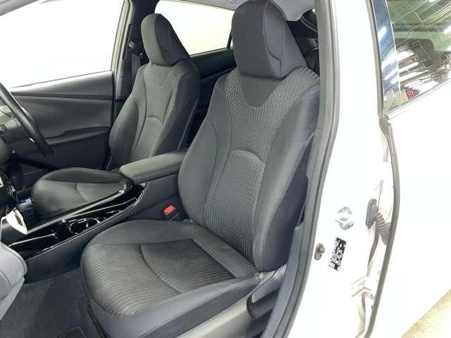 プリウス Sセーフティプラス セーフティセンス/アダブティブクルーズコントロール/フルセグ付9インチTコネクトSDナビ/走行中TV/DVD視聴可/Bluetooth対応/バックガイドモニター/純正AW/ETC/障害物センサー/(14枚目)