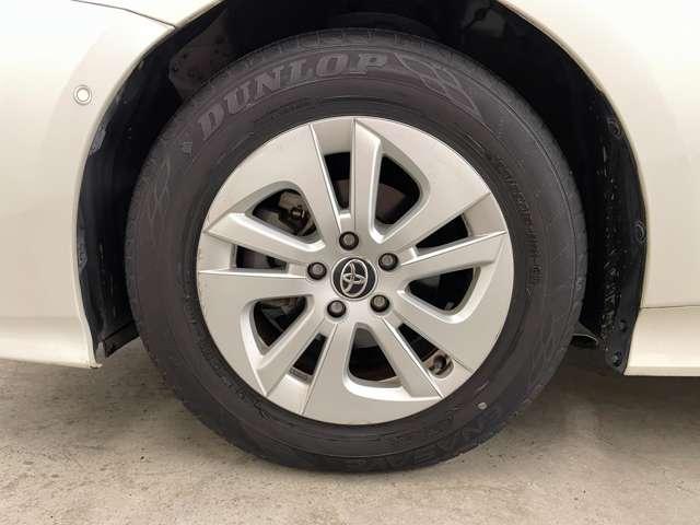 プリウス Sセーフティプラス セーフティセンス/アダブティブクルーズコントロール/フルセグ付9インチTコネクトSDナビ/走行中TV/DVD視聴可/Bluetooth対応/バックガイドモニター/純正AW/ETC/障害物センサー/(22枚目)