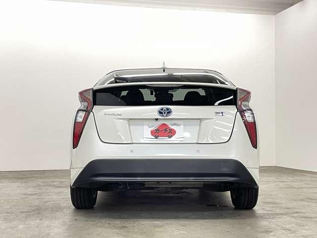 プリウス Sセーフティプラス セーフティセンス/アダブティブクルーズコントロール/フルセグ付9インチTコネクトSDナビ/走行中TV/DVD視聴可/Bluetooth対応/バックガイドモニター/純正AW/ETC/障害物センサー/(24枚目)