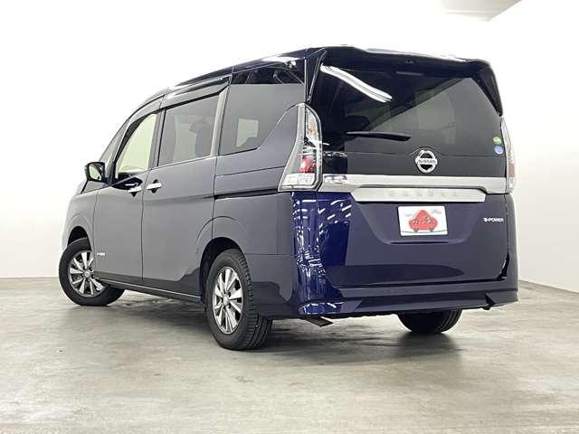 セレナ ｅ－パワー　ＸＶ　禁煙車／エマージェンシーブレーキ／アダブティブクルーズコントロール／アラウンドビューモニター／フルセグ付アルパイン１１インチメモリーナビ／ＤＶＤ再生可／Ｂｌｕｅｔｏｏｔｈ対応／純正ＡＷ／ＥＴＣ／（29枚目）