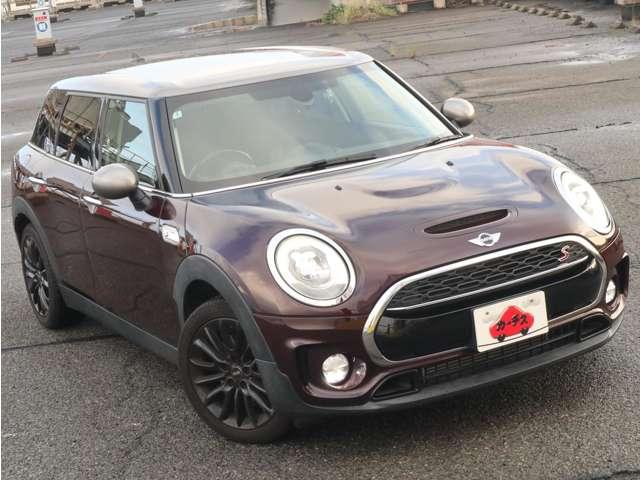 ＭＩＮＩ クーパーＳ　クラブマン　純正ＨＤＤナビ／フルセグＴＶ／Ｂｌｕｅｔｏｏｔｈ／バックカメラ／ＬＥＤヘッドライト／シルバールーフ／純正規格外１７インチブラック塗装ＡＷ／革巻ステアリング／ＥＴＣ２．０／スマートキー／障害物センサー／（32枚目）