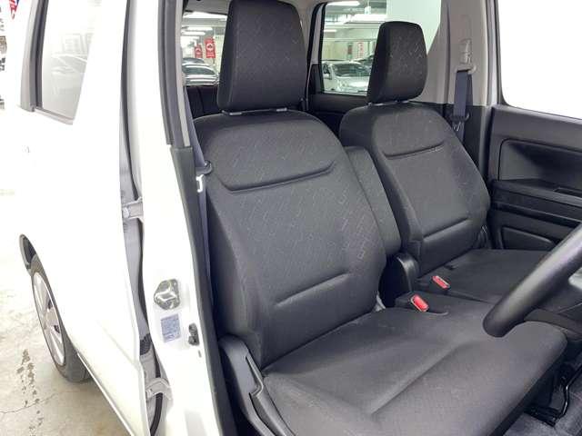 ワゴンＲ ハイブリッドＦＸ　禁煙車！衝突被害軽減ブレーキ！メモリーナビ！Ｂｌｕｅｔｏｏｔｈ！フルセグＴＶ！ＤＶＤ再生！ＥＴＣ！オートライト！シートヒーター！スマートキー＆プッシュスタート！アイドリングストップ！横滑り防止装置！（13枚目）