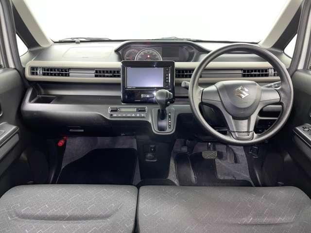 ワゴンＲ ハイブリッドＦＸ　禁煙車！衝突被害軽減ブレーキ！メモリーナビ！Ｂｌｕｅｔｏｏｔｈ！フルセグＴＶ！ＤＶＤ再生！ＥＴＣ！オートライト！シートヒーター！スマートキー＆プッシュスタート！アイドリングストップ！横滑り防止装置！（17枚目）