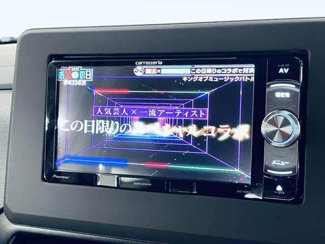 ｅＫクロススペース Ｔ　禁煙車！衝突被害軽減ブレーキ！アダプティブクルコン！全方位カメラ！メモリーナビ！ＢＴ！フルセグＴＶ！ＥＴＣ！片側Ｐスライドドア！シートヒーター！スマートキー！キーレス！オレンジルーフ！ルーフレール！（10枚目）