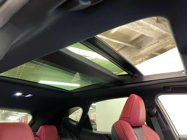 NX NX350h Fスポーツ 禁煙車/ムーンルーフ/セーフティシステムプラス/アダブティブクルーズコントロール/パノラミックビューモニター/フルセグ付14インチディスプレイナビ/Bluetooth対応/BSM/ETC2.0/(5枚目)