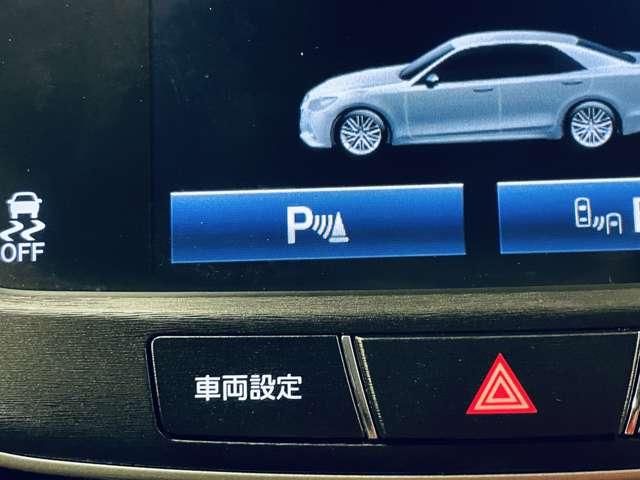 クラウン アスリートＧ－Ｔ　禁煙車／ムーンルーフ／プリクラッシュセーフティ／レーダークルーズコントロール／エアコン付ブラックレザーシート／パノラミックビューモニター／フルセグ純正ナビ／Ｂｌｕｅｔｏｏｔｈ対応／クリアランスソナー／（12枚目）