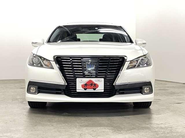 クラウンハイブリッド ロイヤルサルーン ブラックスタイル 禁煙車/ムーンルーフ/PCS/アダブティブクルーズコントロール/パノラミックビューモニター/フルセグ付純正HDDナビ/DVD可/Bluetooth/純正17インチAW/シートヒーター/パワーシート/(27枚目)