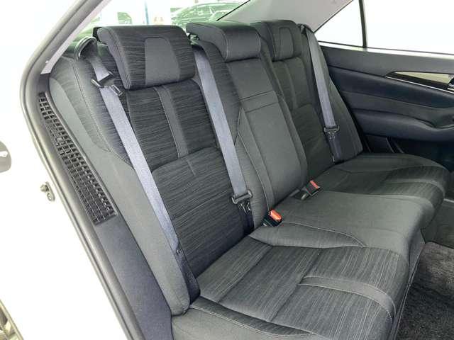 クラウンハイブリッド アスリートS ブラックスタイル 禁煙車/クルーズコントロール/フルセグ付純正HDDナビ/走行中TV/DVD視聴可/Bluetooth対応/バックカメラ/純正18インチブラックスパッタリング塗装AW/シートヒーター/パワーシート/(23枚目)