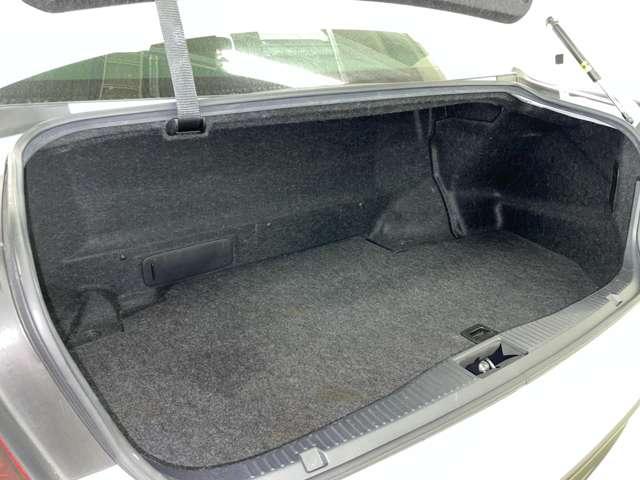 クラウンハイブリッド アスリートS ブラックスタイル 禁煙車/クルーズコントロール/フルセグ付純正HDDナビ/走行中TV/DVD視聴可/Bluetooth対応/バックカメラ/純正18インチブラックスパッタリング塗装AW/シートヒーター/パワーシート/(24枚目)