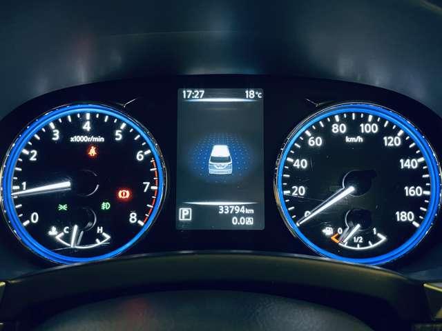 エルグランド 250ハイウェイスターSジェットブラックアバンクロム 禁煙車/ツインサンルーフ/アラウンドビューモニター/フルセグ付純正HDDナビ/DVD再生可/純正フリップタウンモニター/両側電動スライドドア/純正エアロパーツ/パワーシート/ETC/(19枚目)