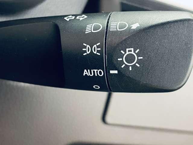 ルーミー G 禁煙車/スマートアシストIII/クルーズコントロール/フルセグ付純正9インチSDナビ/DVD再生可/BLUETOOTH/LEDヘッドランプ/両側電動スライドドア/障害物センサー/アイドリングストップ/(11枚目)