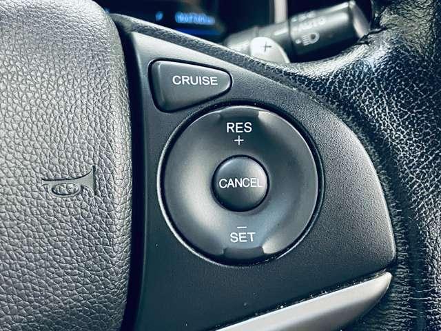 シャトル ハイブリッドXスタイルエディション 禁煙車/CTBA/クルーズコントロール/フルセグ付GATHERSインターナビ/走行中TV/DVD視聴可/Bluetooth対応/バックカメラ/純正エアロパーツ/合皮コンビシート/パドルシフト/ETC/(10枚目)