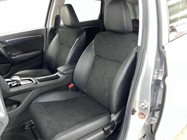 シャトル ハイブリッドXスタイルエディション 禁煙車/CTBA/クルーズコントロール/フルセグ付GATHERSインターナビ/走行中TV/DVD視聴可/Bluetooth対応/バックカメラ/純正エアロパーツ/合皮コンビシート/パドルシフト/ETC/(15枚目)