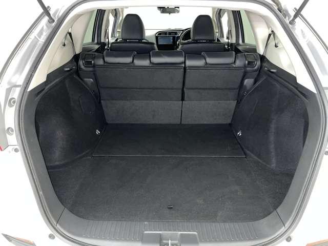 シャトル ハイブリッドXスタイルエディション 禁煙車/CTBA/クルーズコントロール/フルセグ付GATHERSインターナビ/走行中TV/DVD視聴可/Bluetooth対応/バックカメラ/純正エアロパーツ/合皮コンビシート/パドルシフト/ETC/(21枚目)