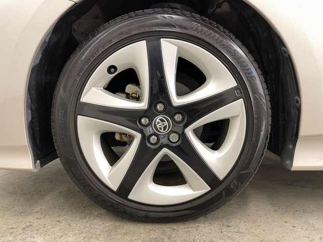 プリウス Sツーリングセレクション 禁煙車/セーフティセンス/アダブティブクルーズコントロール/フルセグ付9インチTコネクトSDナビ/DVD再生可/Bluetooth対応/バックカメラ/純正17インチAW/シートヒーター/ETC/(22枚目)