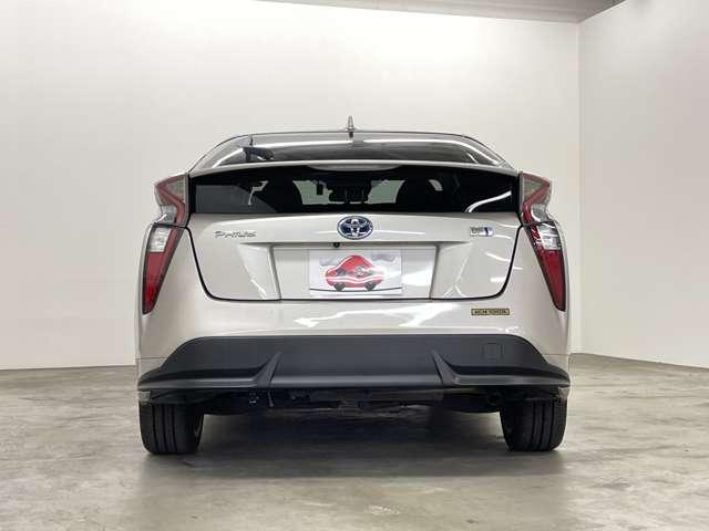 プリウス Sツーリングセレクション 禁煙車/セーフティセンス/アダブティブクルーズコントロール/フルセグ付9インチTコネクトSDナビ/DVD再生可/Bluetooth対応/バックカメラ/純正17インチAW/シートヒーター/ETC/(24枚目)