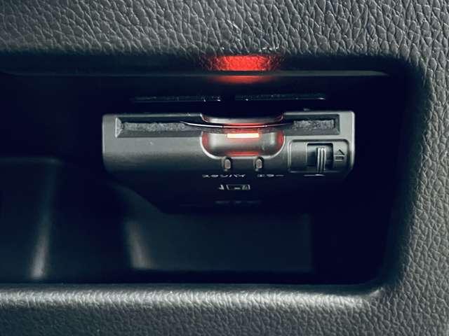 デイズルークス ハイウェイスター X Gパッケージ 禁煙車/エマージェンシーブレーキ/アラウンドビューモニター/フルセグ付純正ナビ/DVD&BD再生可/BLUETOOTH/両側電動スライドドア/アイドリングストップ/純正AW/スマートキー/ETC/(10枚目)