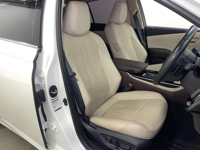 クラウンハイブリッド S Cパッケージ ワンオーナー/禁煙車/セーフティセンス/アダブティブクルーズコントロール/パノラミックビューモニター/フルセグ付純正ナビ/DVD/BD再生可/Bluetooth/純正17インチAW/BSM/HUD/(17枚目)