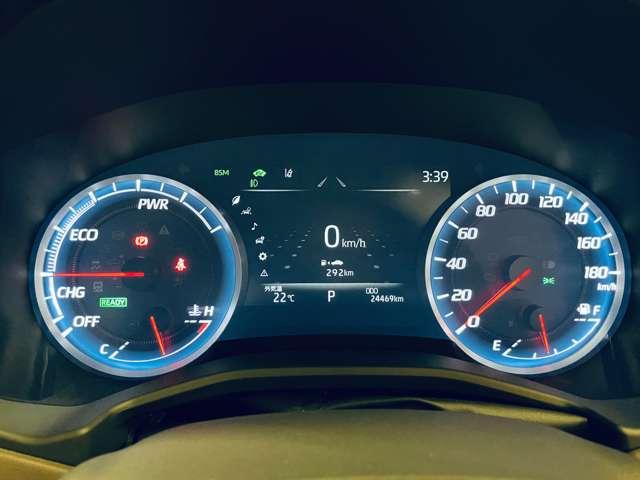 クラウンハイブリッド S Cパッケージ ワンオーナー/禁煙車/セーフティセンス/アダブティブクルーズコントロール/パノラミックビューモニター/フルセグ付純正ナビ/DVD/BD再生可/Bluetooth/純正17インチAW/BSM/HUD/(23枚目)