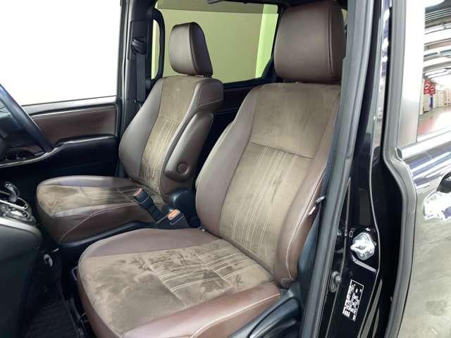 エスクァイア ハイブリッドGi プレミアムパッケージ 禁煙車/セーフティセンス/純正12.1インチフリップタウンモニター/フルセグ付9インチTコネクトSDナビ/DVD再生可/Bluetooth対応/バックカメラ/純正AW/ヒーター付合皮コンビシート/(21枚目)